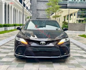 Xe Toyota Camry 2.0Q 2021