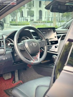 Xe Toyota Camry 2.0Q 2021