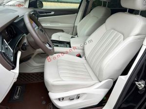 Xe Volkswagen Viloran Premium 2024