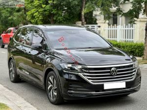 Xe Volkswagen Viloran Premium 2024