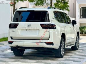 Xe Toyota Land Cruiser 3.5 V6 2023