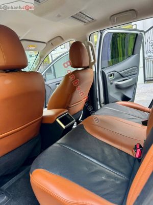 Xe Mitsubishi Triton Athlete 4x2 AT 2022