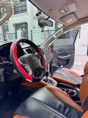 Xe Mitsubishi Triton Athlete 4x2 AT 2022