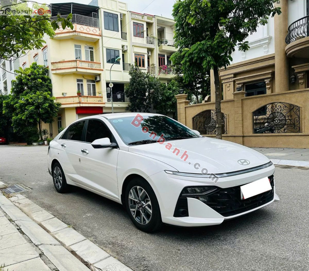 Hyundai Accent Cao cấp 1.5 AT 2025