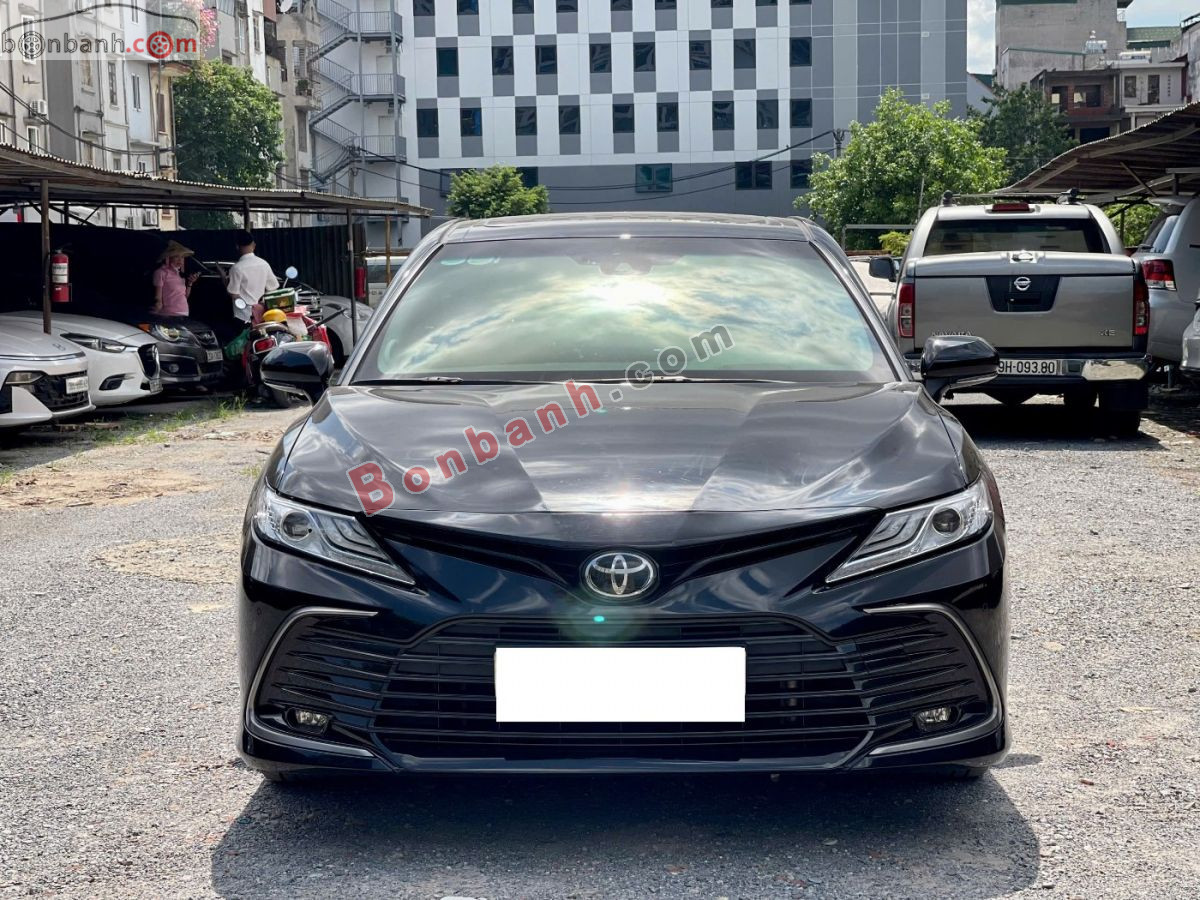 Toyota Camry 2.0Q 2022