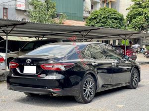 Xe Toyota Camry 2.0Q 2022