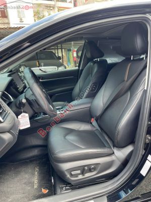 Xe Toyota Camry 2.0Q 2022