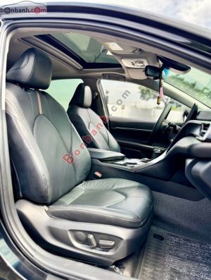 Xe Toyota Camry 2.0Q 2022
