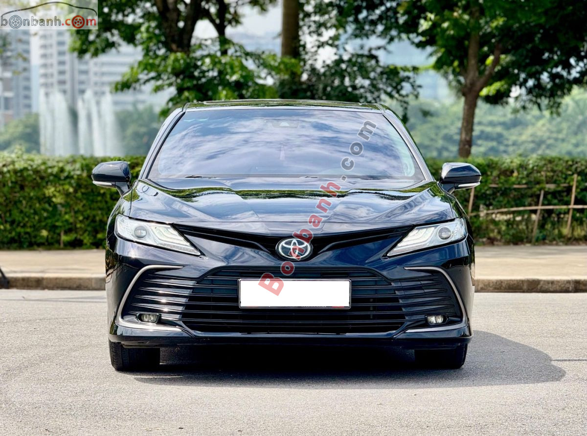 Toyota Camry 2.0Q 2022