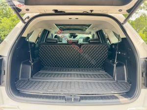 Xe Kia Sorento Premium 2.5G AT 2025