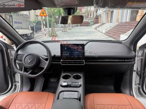 Xe VinFast Limo Green AT 2025