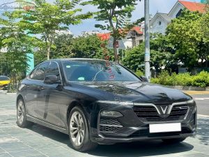 Xe VinFast Lux A 2.0 Plus 2.0 AT 2021