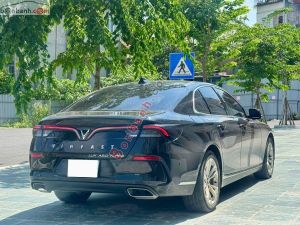 Xe VinFast Lux A 2.0 Plus 2.0 AT 2021