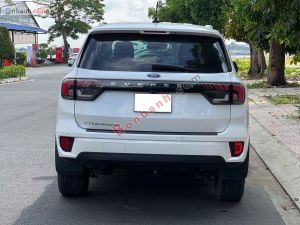 Xe Ford Everest Titanium Plus 2.0L 4x4 AT 2025