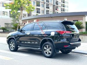 Xe Toyota Fortuner 2.7V 4x2 AT 2019