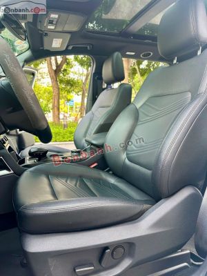 Xe Ford Everest Titanium Plus 2.0L 4x4 AT 2025