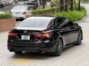 Xe Toyota Camry 2.0Q 2021