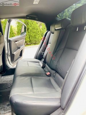 Xe Toyota Camry 2.0Q 2025