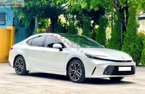 Xe Toyota Camry 2.0Q 2025