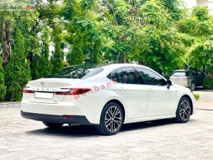 Xe Toyota Camry 2.0Q 2025