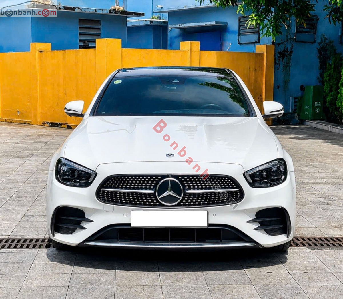 Mercedes Benz E300 AMG 2021