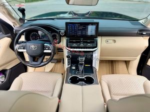 Xe Toyota Land Cruiser 3.5 V6 2022