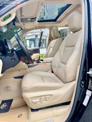 Xe Toyota Land Cruiser 3.5 V6 2022