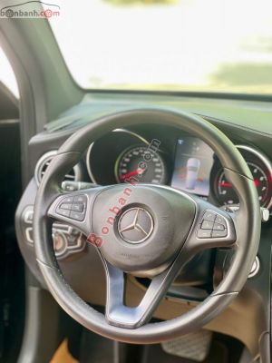 Xe Mercedes Benz GLC 300 4Matic 2018