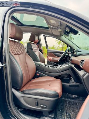 Xe Hyundai SantaFe Cao cấp 2.5L HTRAC 2022
