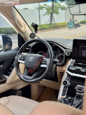 Xe Toyota Land Cruiser 3.5 V6 2022