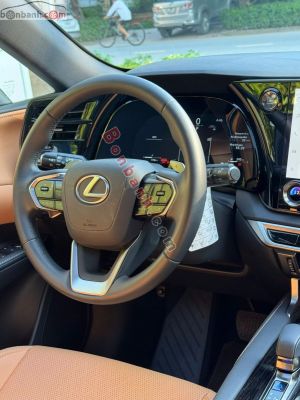 Xe Lexus RX 350 Premium 2025