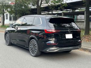 Xe Volkswagen Viloran Luxury 2024