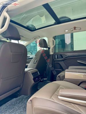 Xe Volkswagen Viloran Luxury 2025