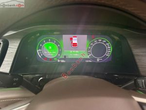 Xe Volkswagen Viloran Luxury 2025
